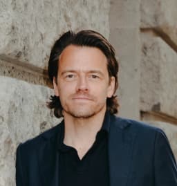 Dr. Christopher Hahn, LL.M.